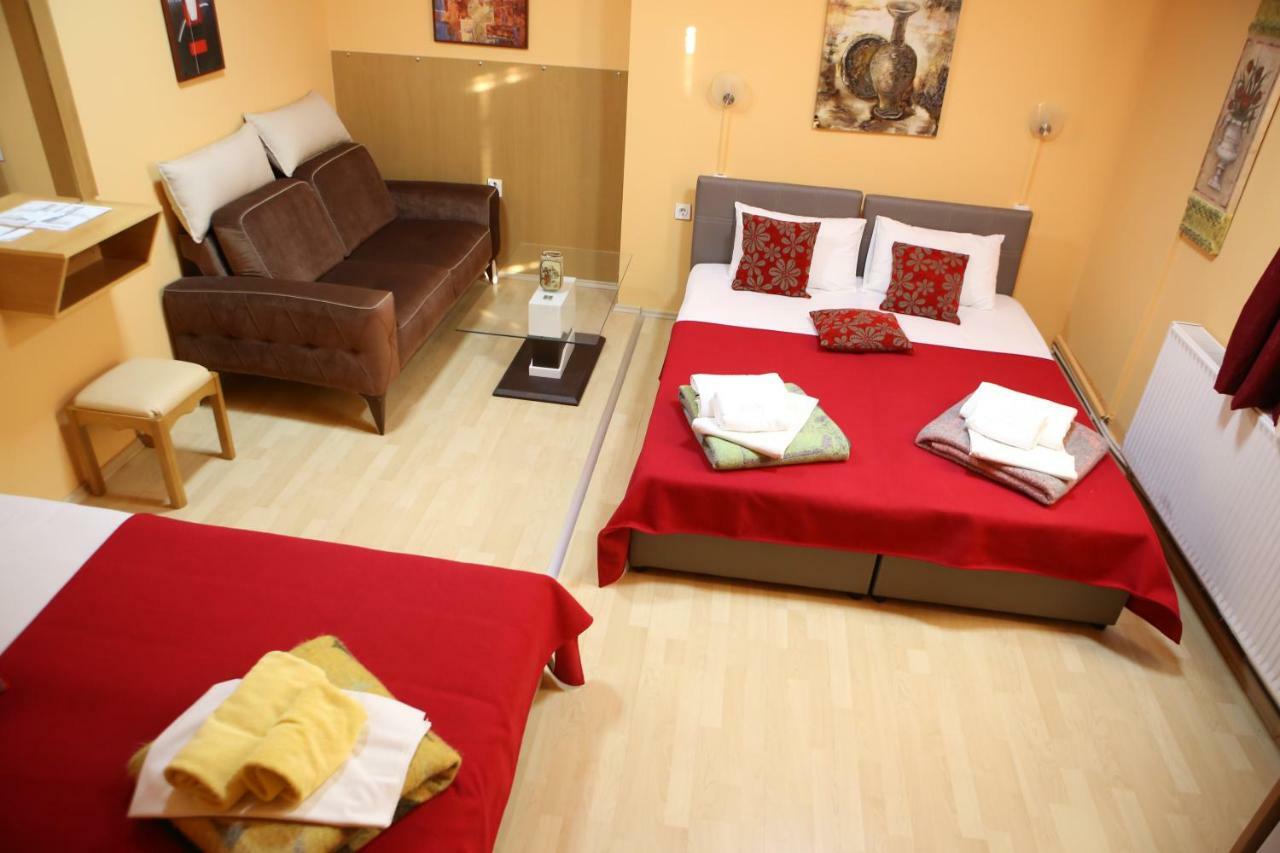 Hotel&Spamontenegro Rivijera 韦莱斯 外观 照片