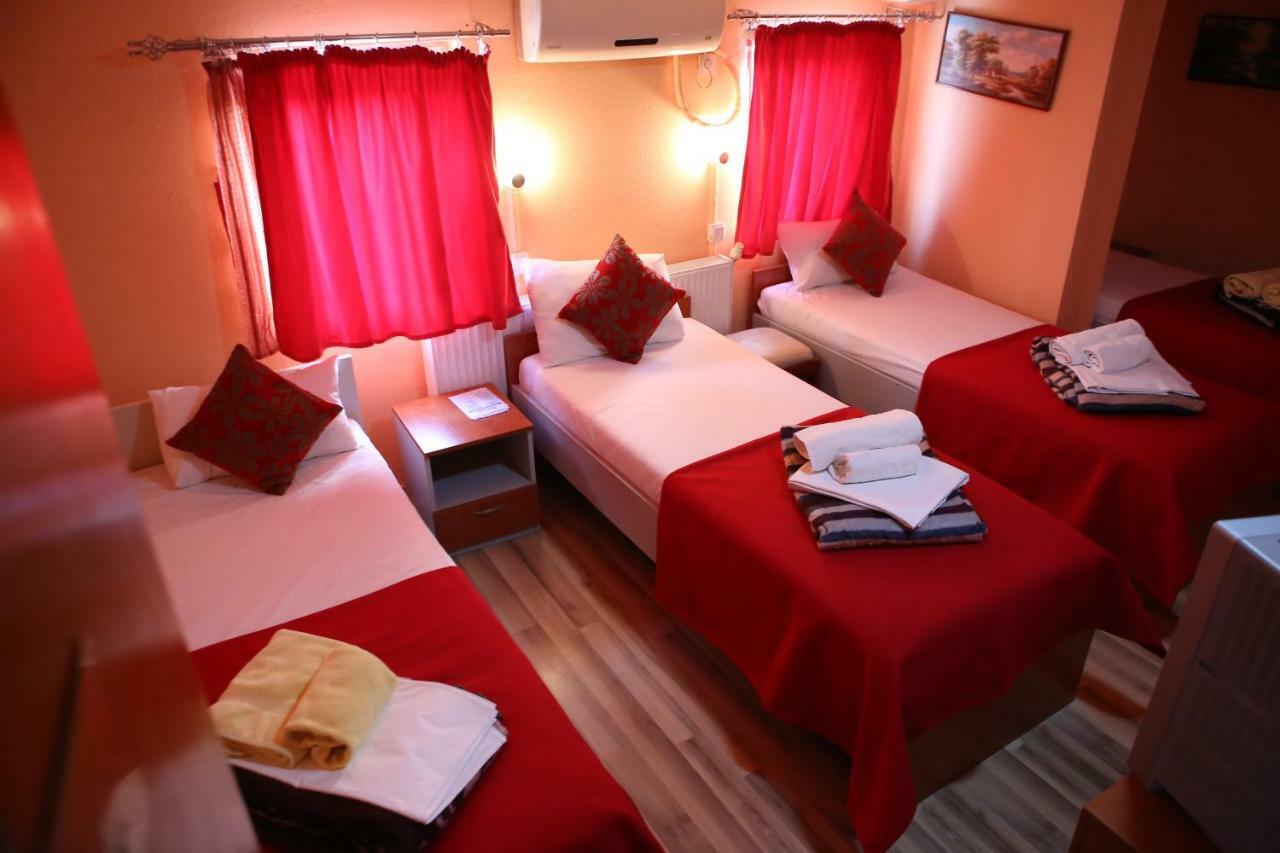 Hotel&Spamontenegro Rivijera 韦莱斯 外观 照片