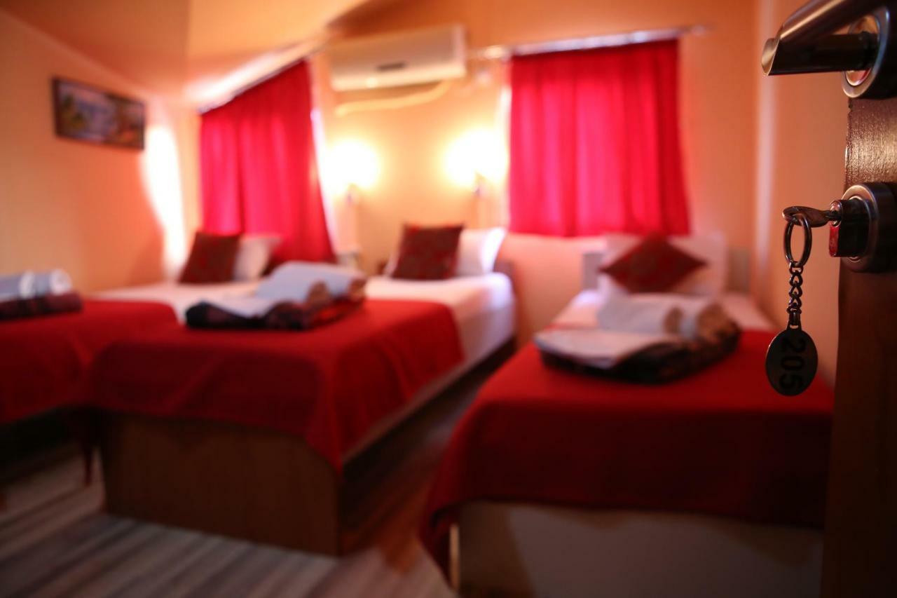 Hotel&Spamontenegro Rivijera 韦莱斯 外观 照片