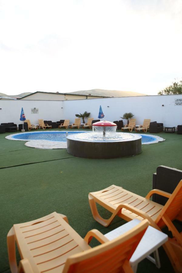 Hotel&Spamontenegro Rivijera 韦莱斯 外观 照片