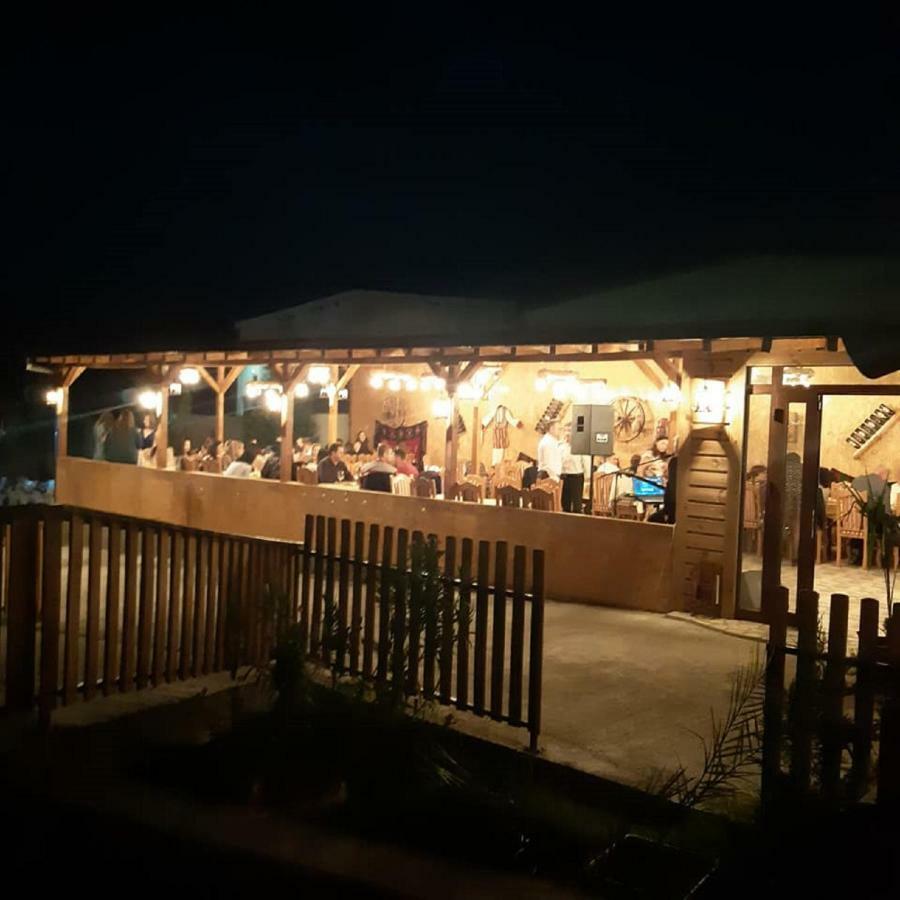 Hotel&Spamontenegro Rivijera 韦莱斯 外观 照片