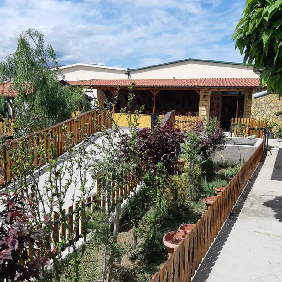 Hotel&Spamontenegro Rivijera 韦莱斯 外观 照片